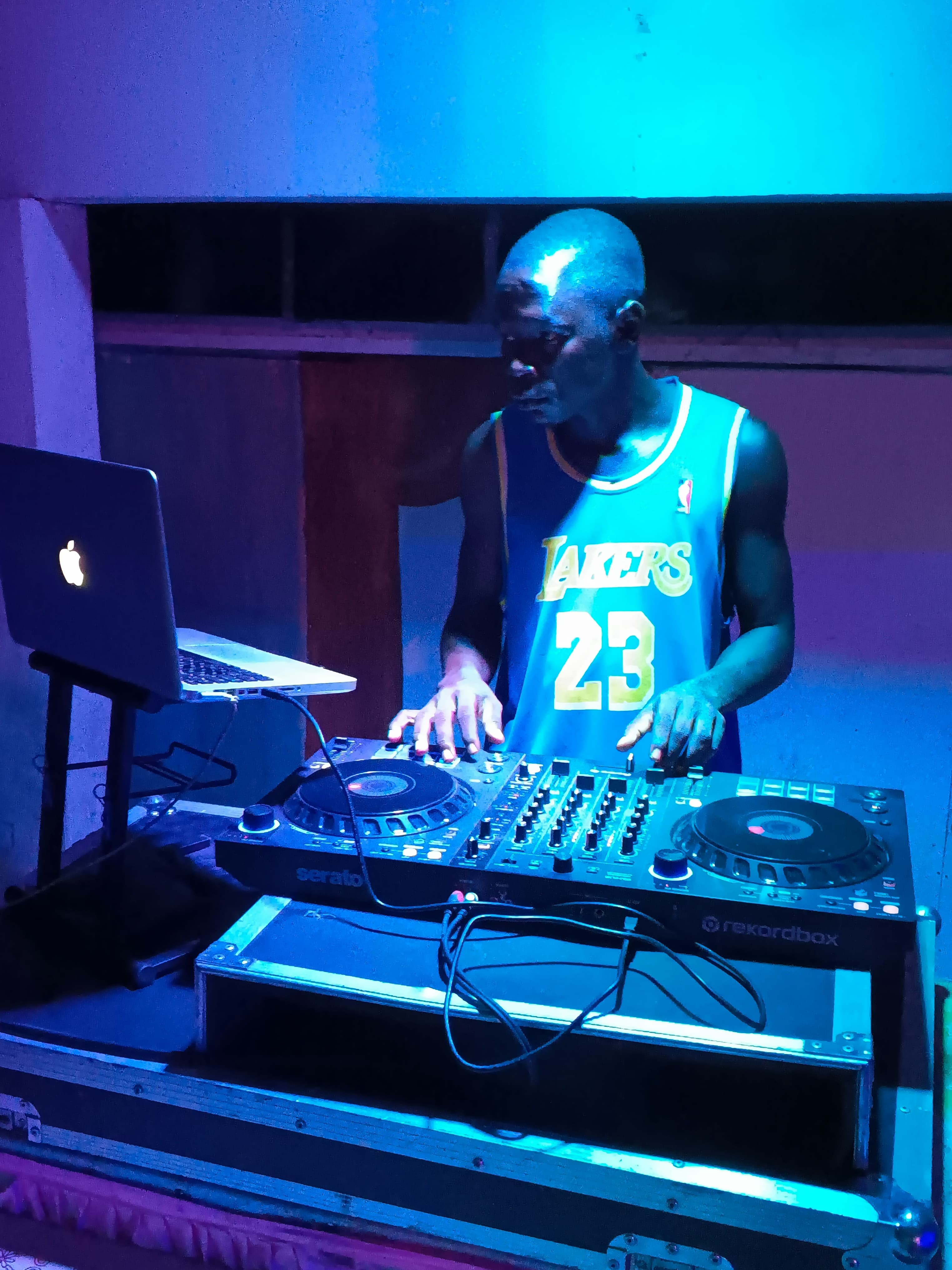 DJ SNIPE UG